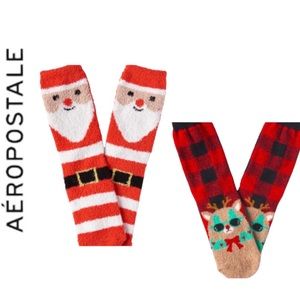 AEROPOSTALE➕NWT 2 PAIR: Fuzzy Cat Reindeer & Santa Fuzzy Crew Socks